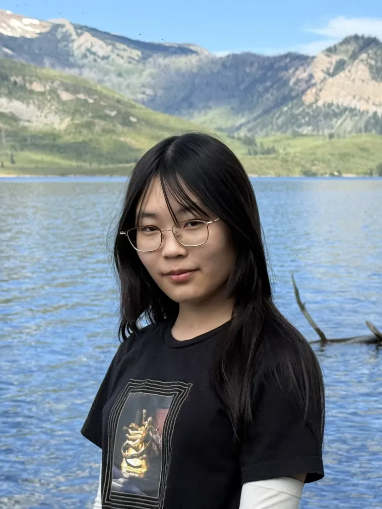 Photo of Sarah Zhang